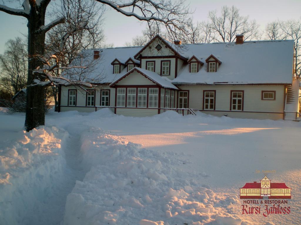 Kursi Hunting Manor Hotel Puurmani Bagian luar foto